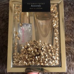 Victoria’s Secret Heavenly Gift Set
